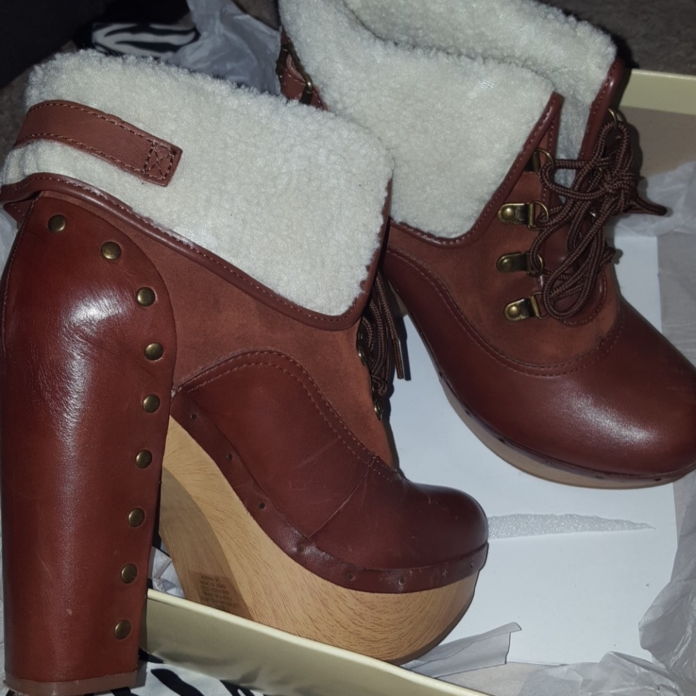 Lucky brand boots